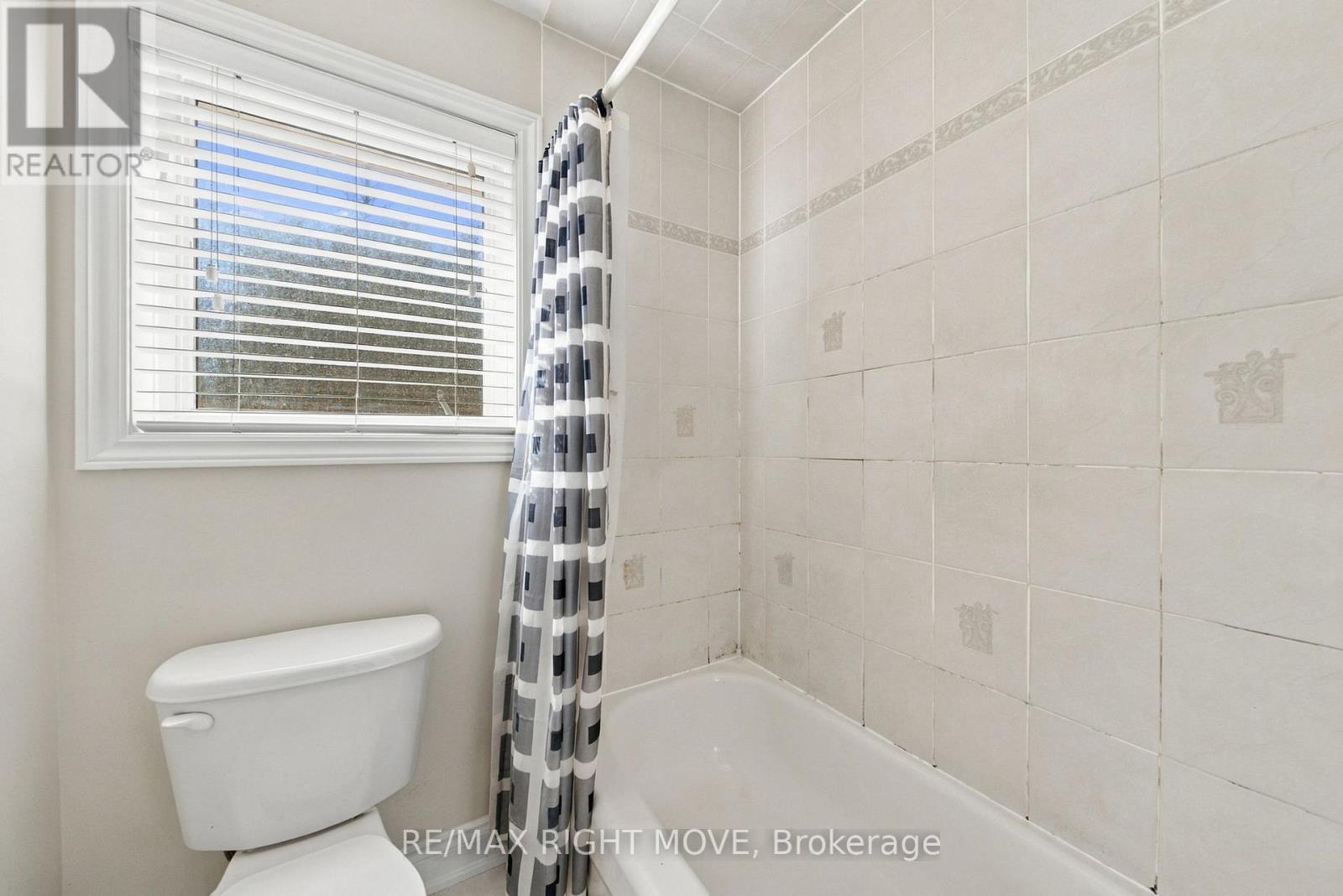 3240 Goldstein Road, Severn (West Shore), Ontario  L0K 2B0 - Photo 31 - S13822234
