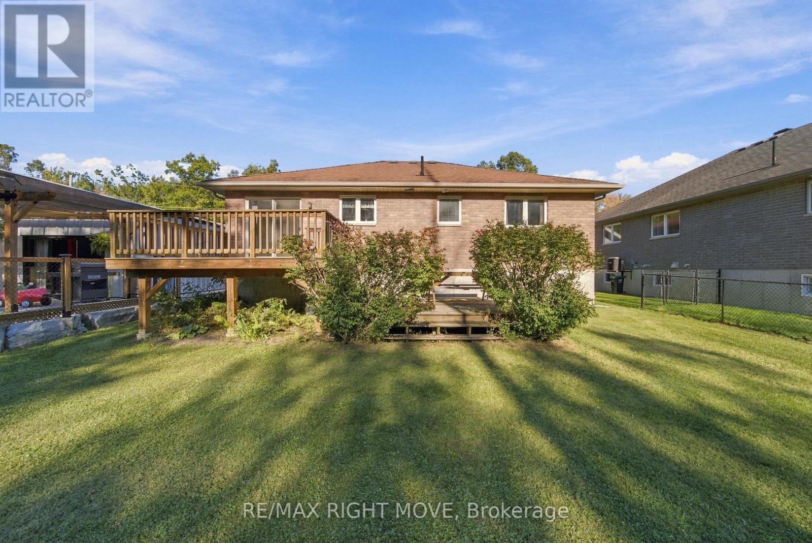 3240 Goldstein Road, Severn (West Shore), Ontario  L0K 2B0 - Photo 34 - S13822234