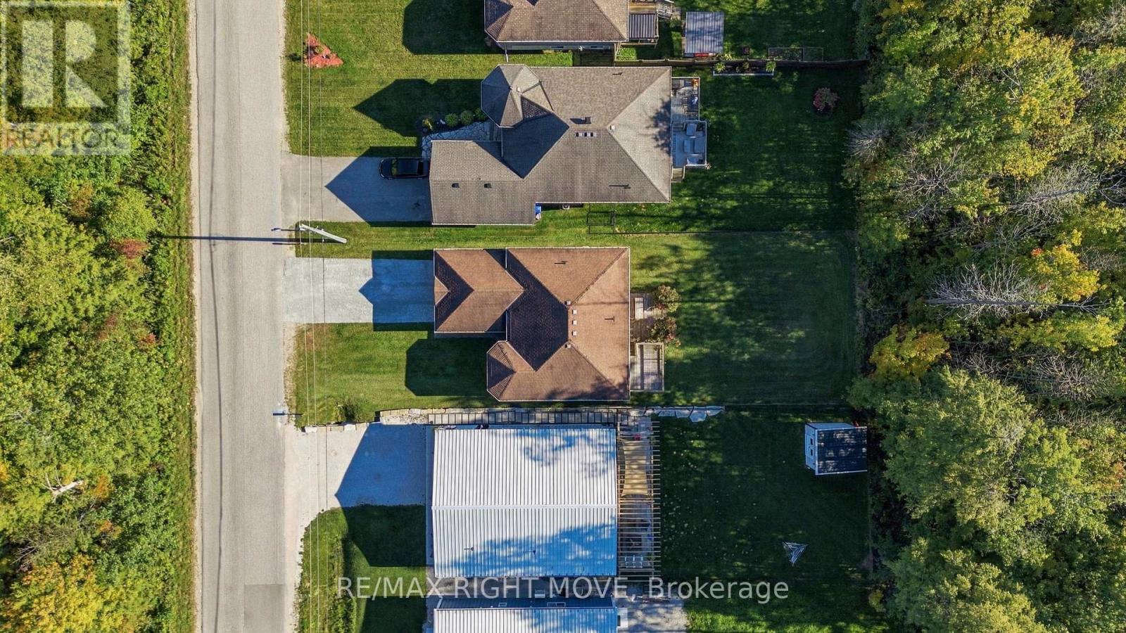 3240 Goldstein Road, Severn (West Shore), Ontario  L0K 2B0 - Photo 35 - S13822234