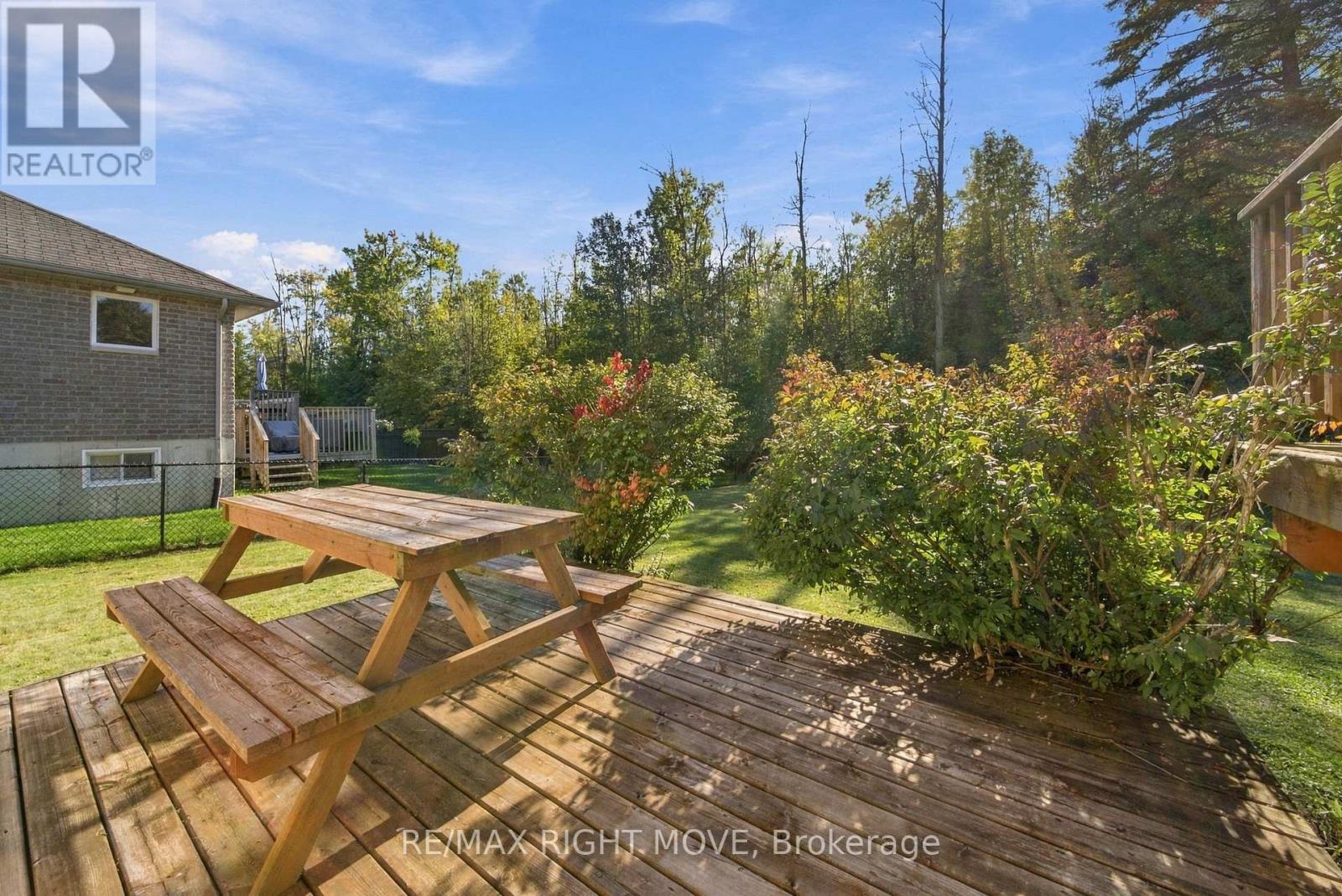 3240 Goldstein Road, Severn (West Shore), Ontario  L0K 2B0 - Photo 39 - S13822234