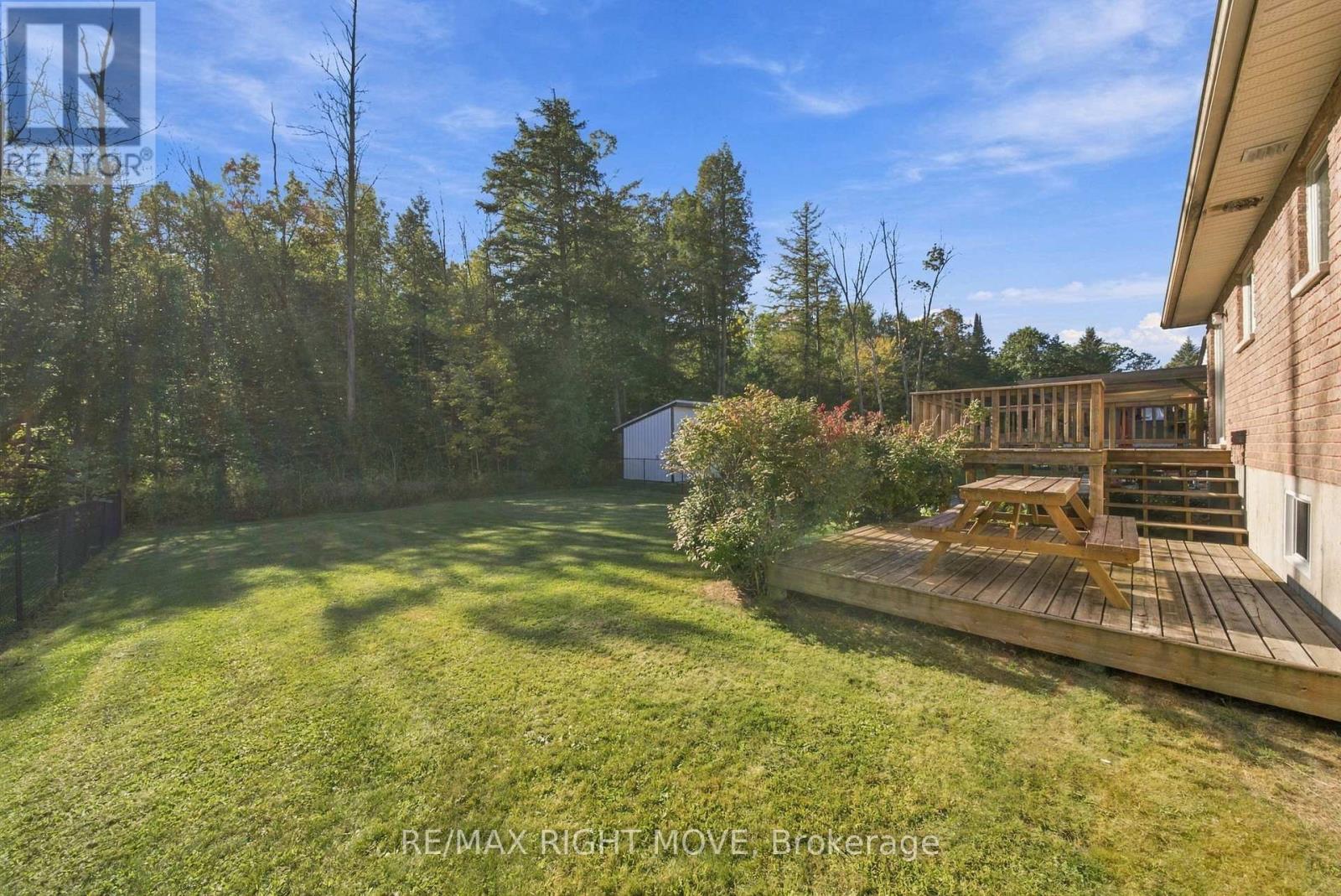 3240 Goldstein Road, Severn (West Shore), Ontario  L0K 2B0 - Photo 40 - S13822234