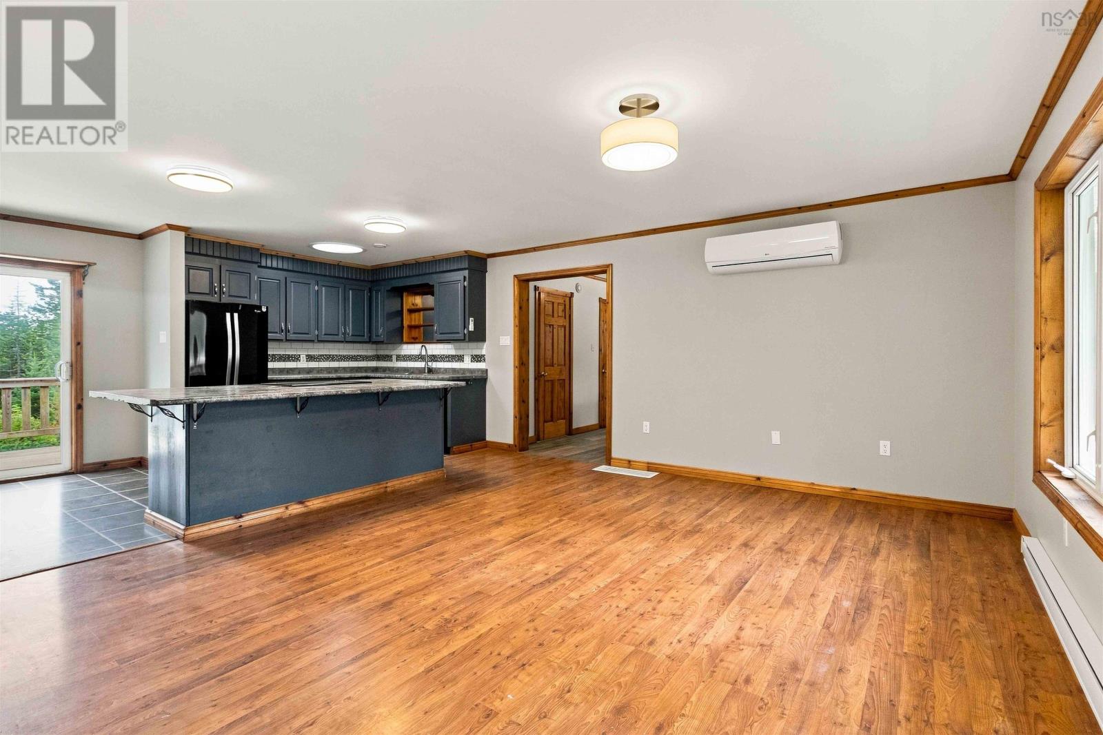 303 Crousetown Road photo 8