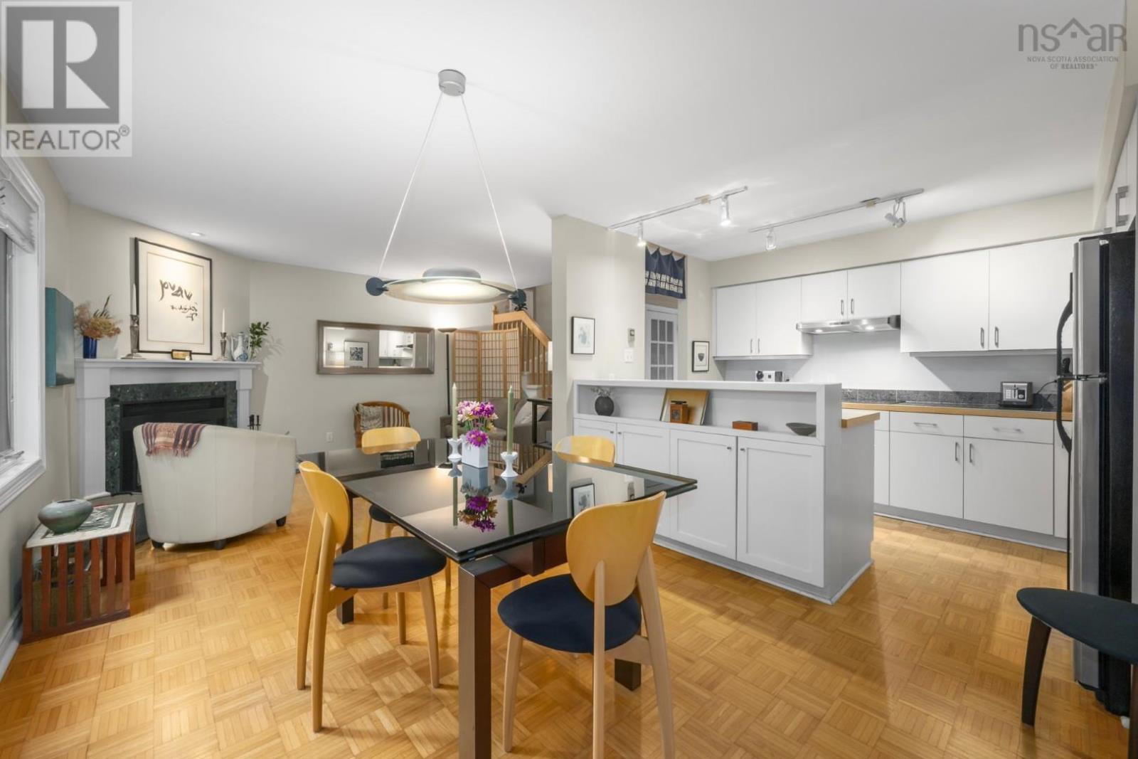 147 Spinnaker Drive photo 14