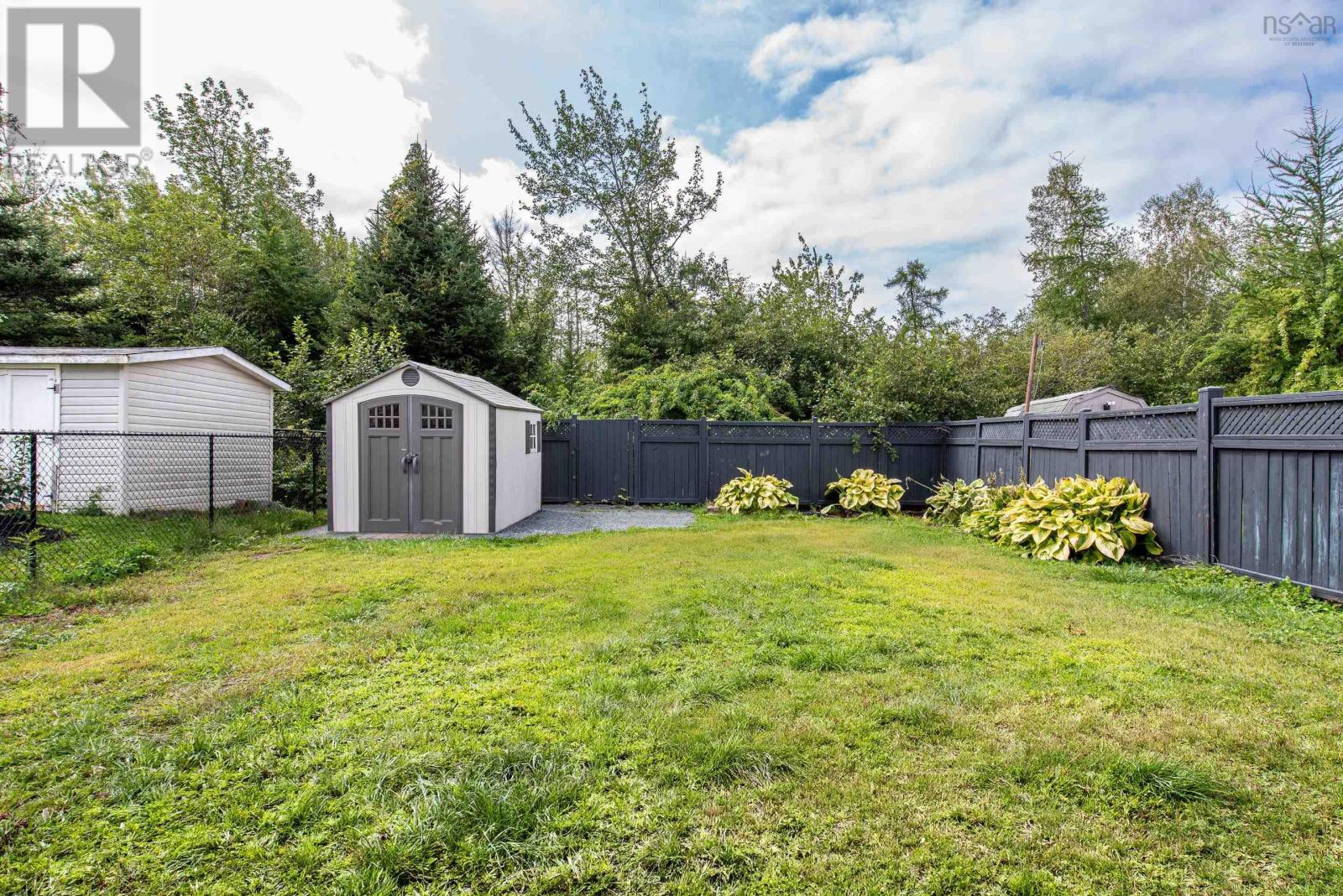 33 Brookview Drive photo 25