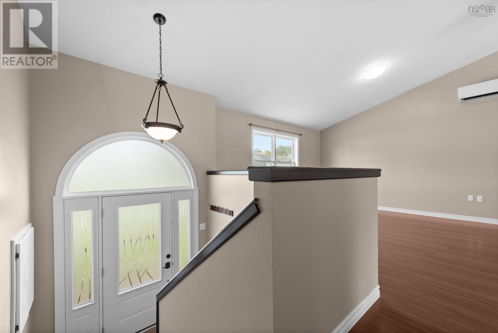 33 Brookview Drive photo 7