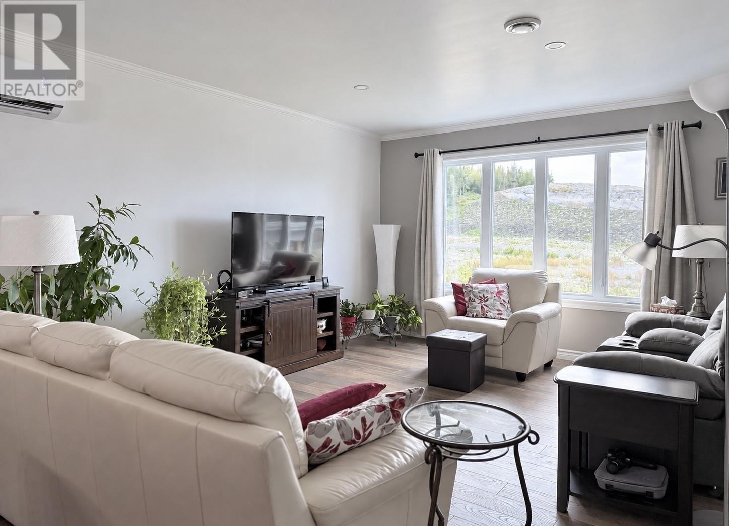 8 Parkway Heights, Corner Brook — photo 2