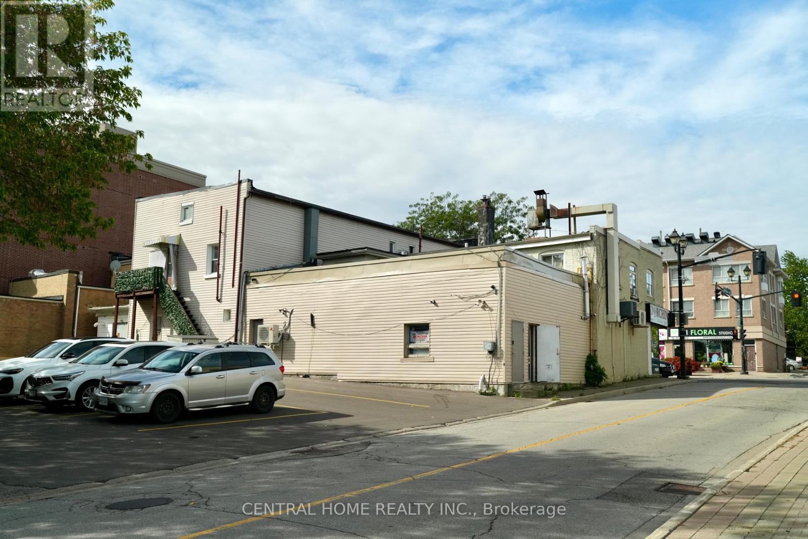 10123 Yonge Street, Richmond Hill, Ontario  L4C 1T7 - Photo 11 - N13822266