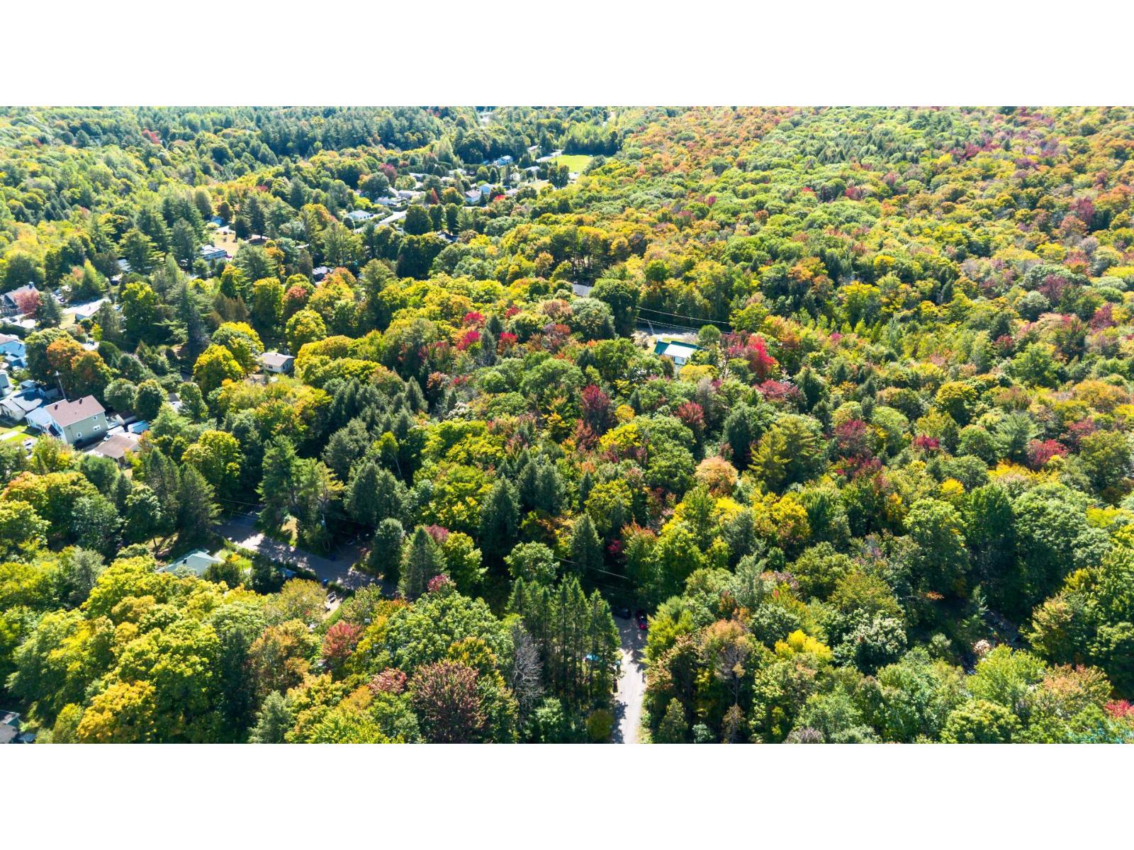 707 3e avenue du Lac-Quinn Sainte-Julienne Quebec Canada J0K2T0 3