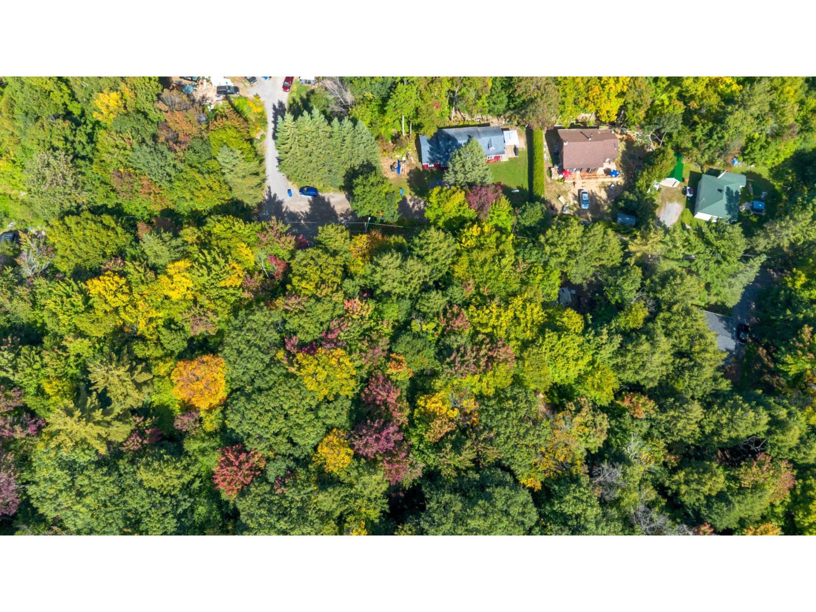 707 3e avenue du Lac-Quinn Sainte-Julienne Quebec Canada J0K2T0 5