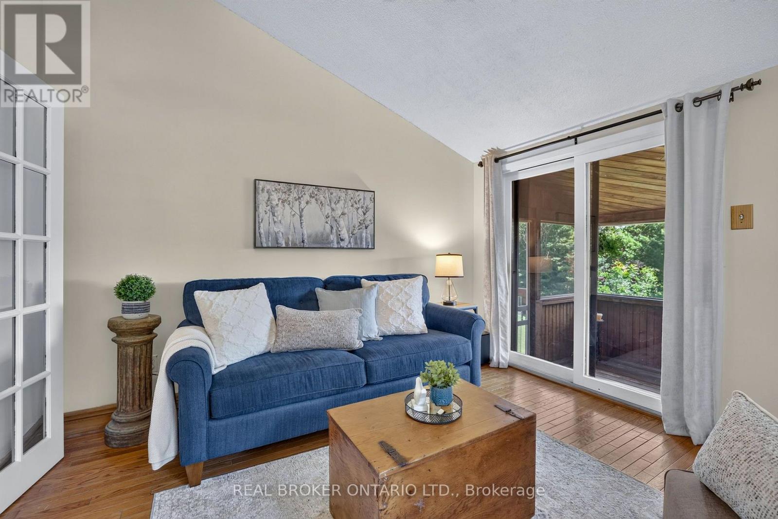 20417 Centre Street, East Gwillimbury, Ontario  L0G 1M0 - Photo 16 - N13819556
