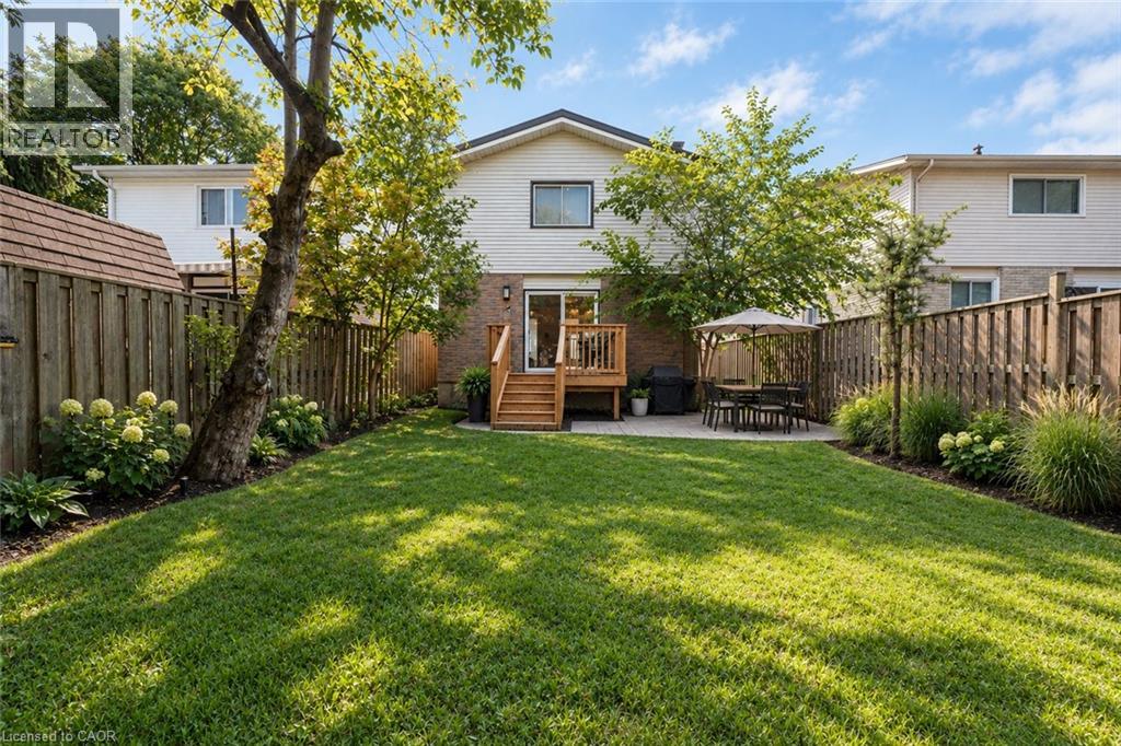 2265 Middlesmoor Crescent, Burlington, Ontario  L7P 3X2 - Photo 37 - 40854989