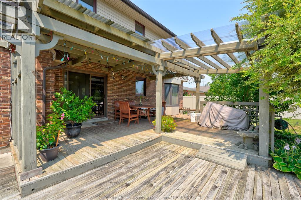 2036 Lesperance Road, Tecumseh, Ontario  N8N 2N4 - Photo 2 - 26023443
