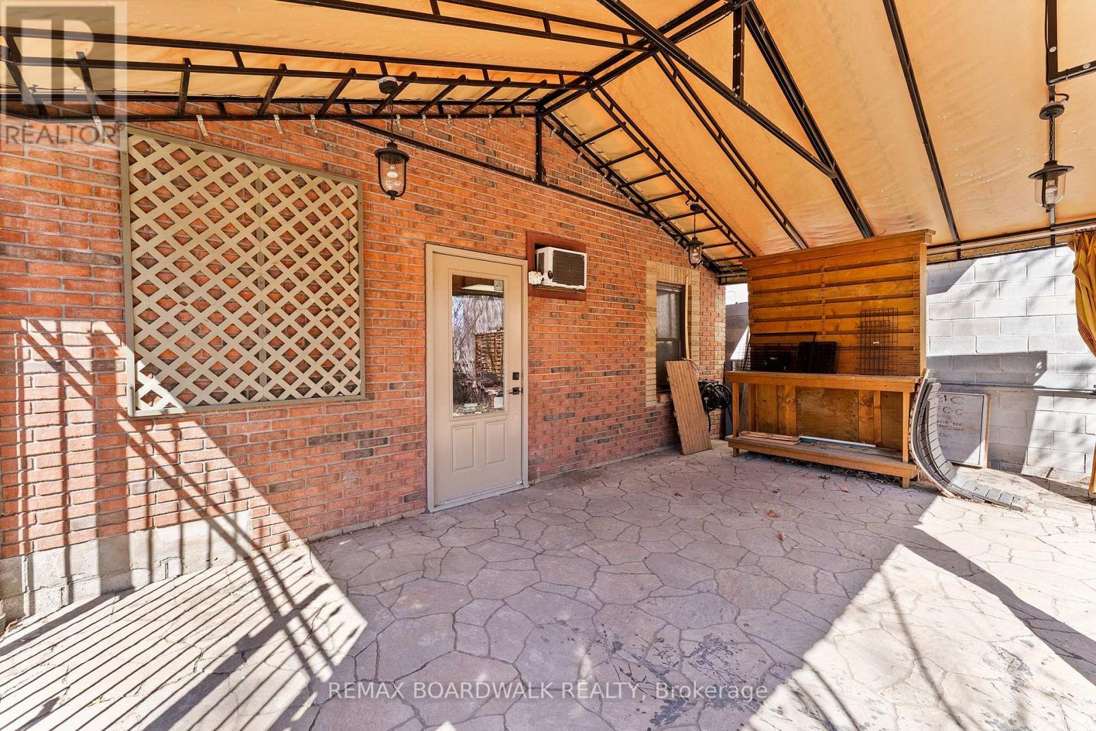 211 St.lawrence Street, Merrickville-Wolford, Ontario K0G 1N0 - Photo 27 - X13822380