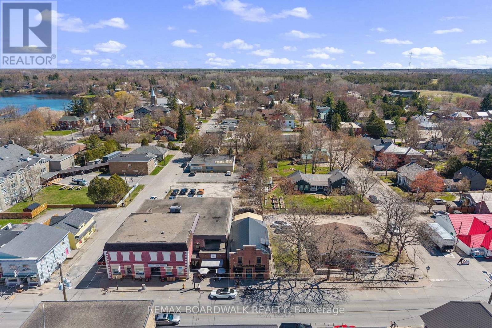 211 St.lawrence Street, Merrickville-Wolford, Ontario K0G 1N0 - Photo 4 - X13822380
