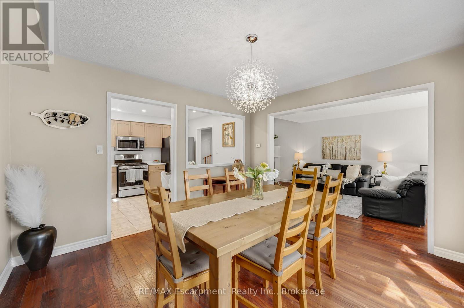 1194 Old Oak Drive, Oakville, Ontario  L6M 3K7 - Photo 10 - W13822368