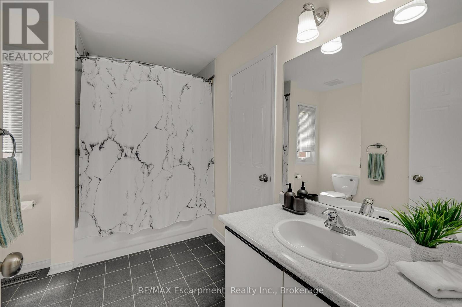 1194 Old Oak Drive, Oakville, Ontario  L6M 3K7 - Photo 26 - W13822368