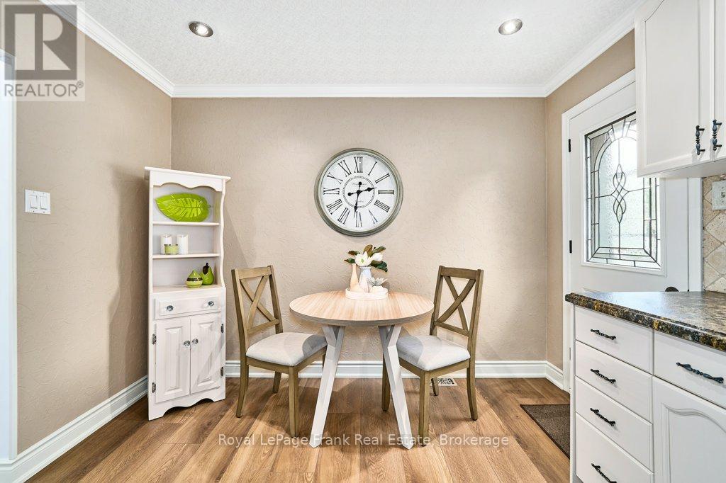 1006 Cardinal Court, Oshawa, Ontario  L1G 6Y4 - Photo 17 - E13822374