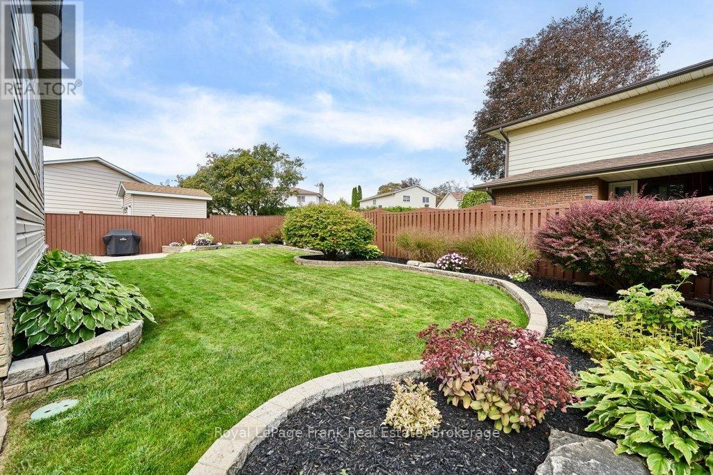 1006 Cardinal Court, Oshawa, Ontario  L1G 6Y4 - Photo 40 - E13822374