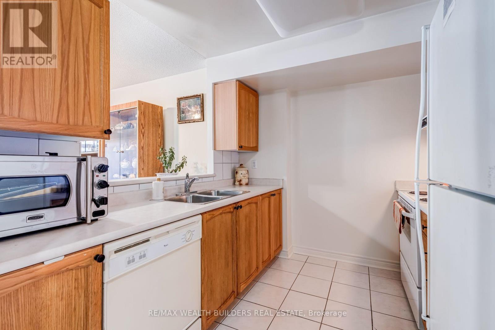 Sp09 - 70 Mill Street, Toronto (Waterfront Communities), Ontario  M5A 4R1 - Photo 3 - C13822328
