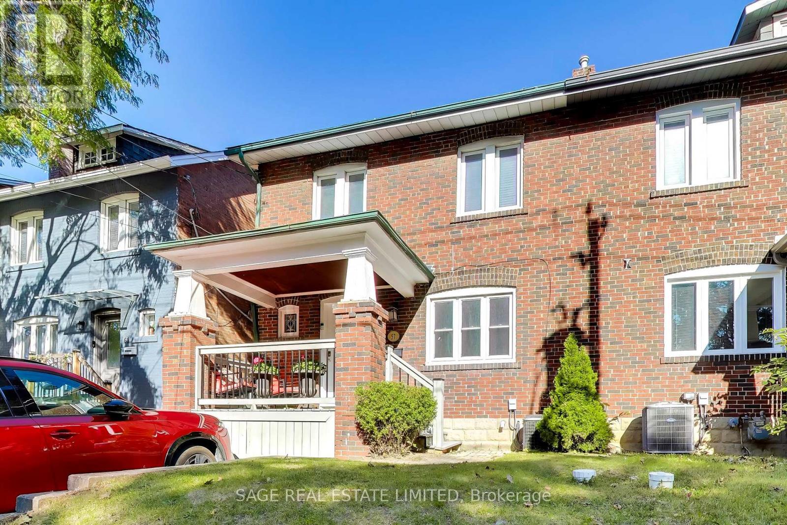 57 EDITH DRIVE, Toronto, Ontario