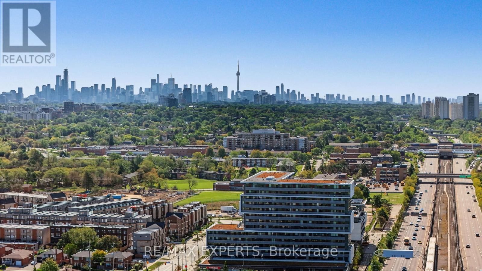 129 Sultana Avenue, Toronto (Englemount-Lawrence), Ontario  M6A 1T6 - Photo 10 - C13822354