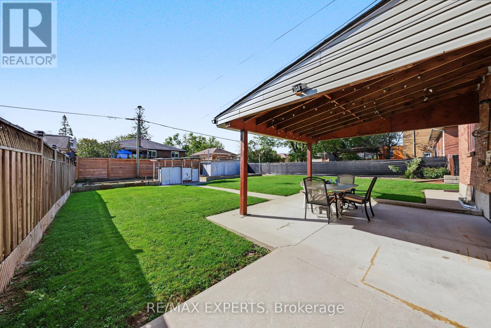 129 Sultana Avenue, Toronto (Englemount-Lawrence), Ontario  M6A 1T6 - Photo 40 - C13822354