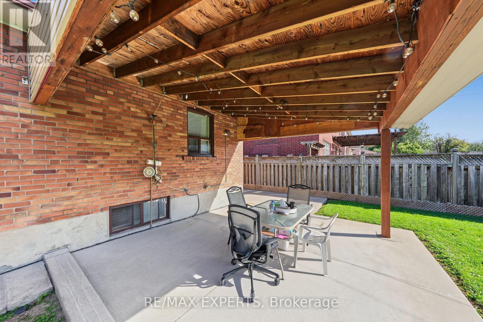 129 Sultana Avenue, Toronto (Englemount-Lawrence), Ontario  M6A 1T6 - Photo 44 - C13822354