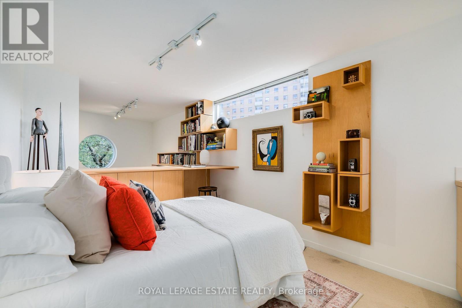 61 Seaton Street, Toronto, Ontario  M5A 2T2 - Photo 17 - C13822414
