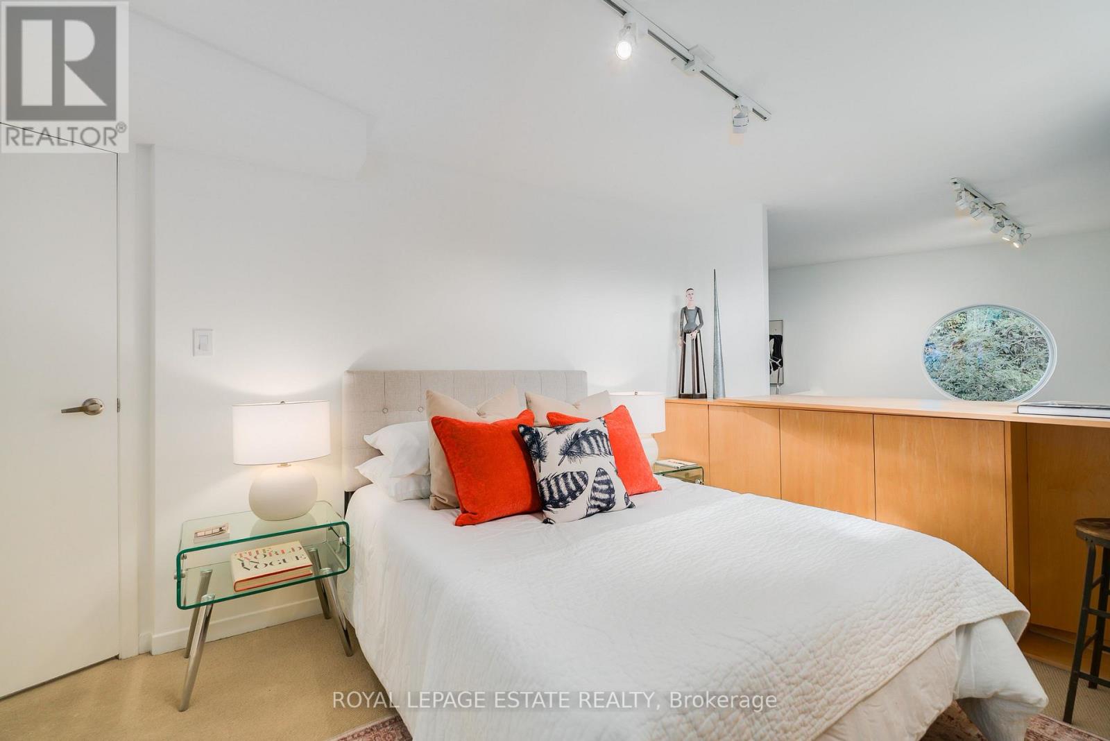 61 Seaton Street, Toronto, Ontario  M5A 2T2 - Photo 18 - C13822414