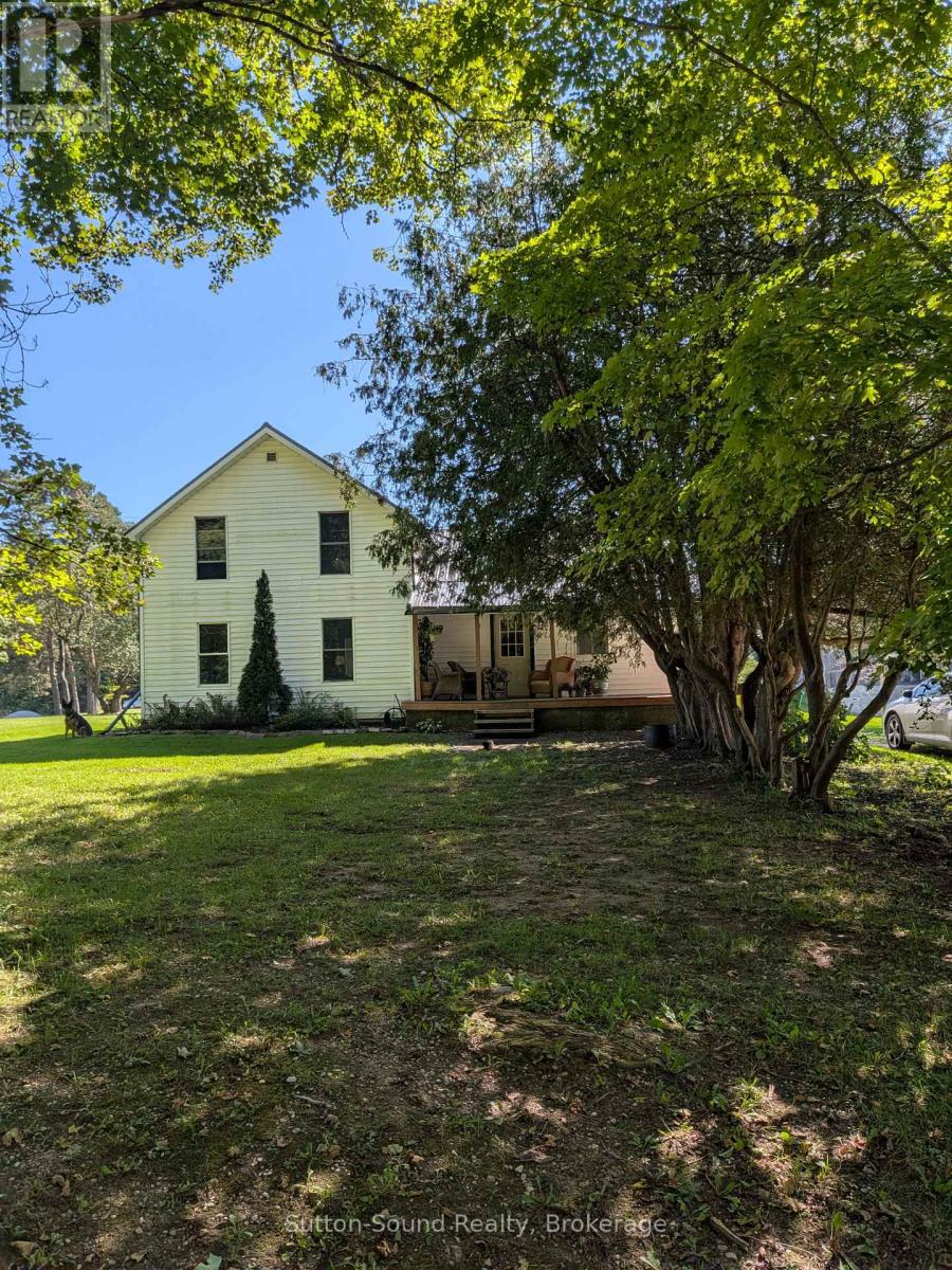 781492 3 SIDE ROAD, chatsworth, Ontario