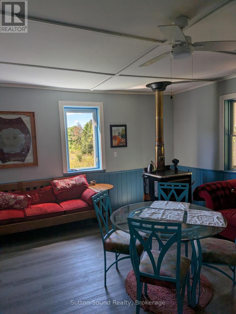 781492 3 Side Road, Chatsworth, Ontario  N0H 1K0 - Photo 12 - X13822336