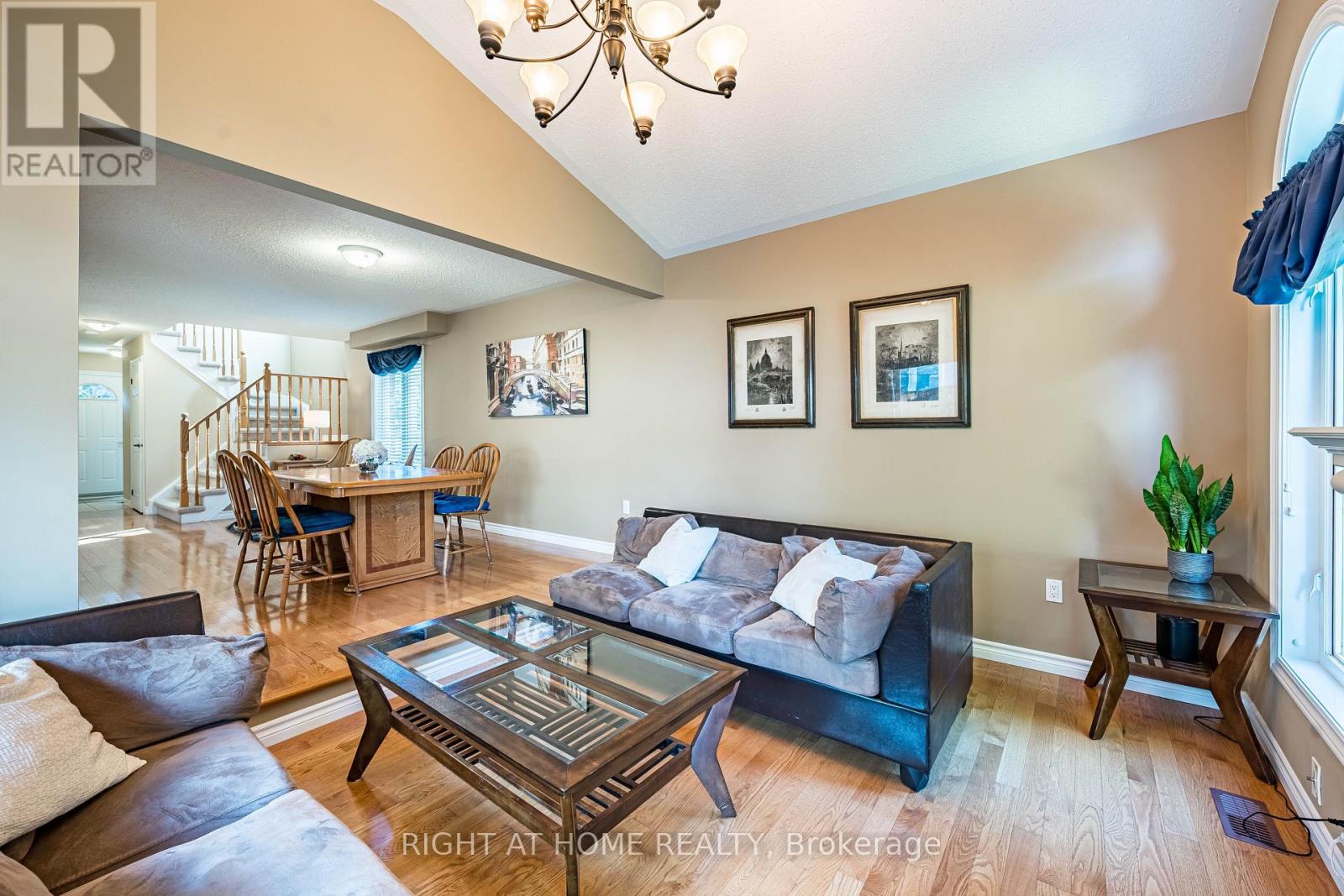 1352 Wadebridge Crescent, Oshawa, Ontario  L1K 3B2 - Photo 15 - E13822314