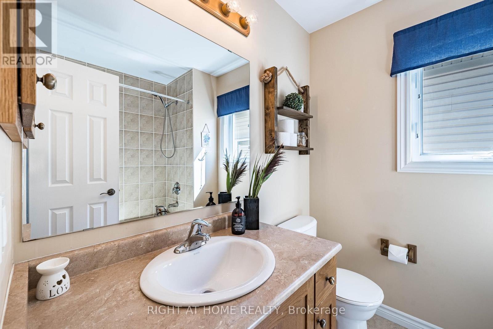 1352 Wadebridge Crescent, Oshawa, Ontario  L1K 3B2 - Photo 29 - E13822314