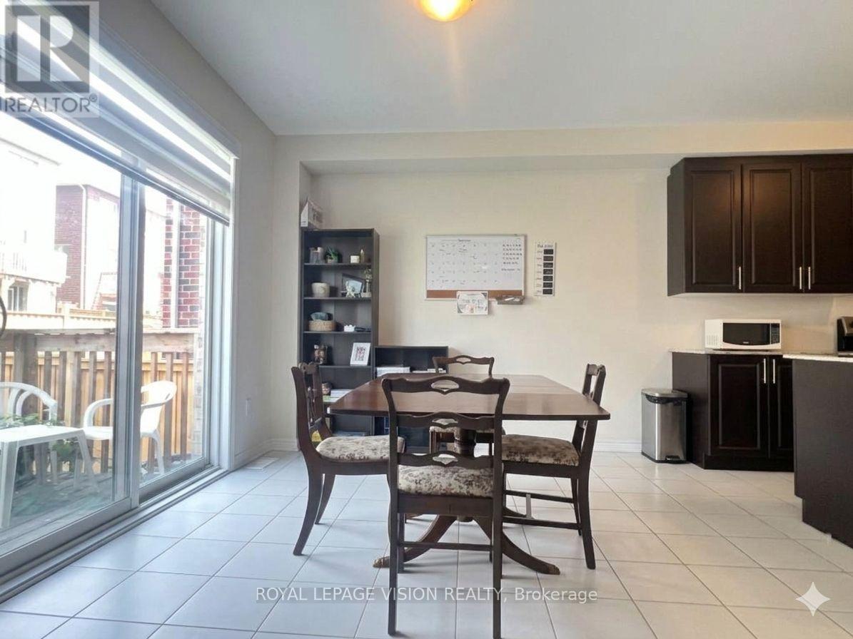 1929 Don White Court, Oshawa (Taunton), Ontario  L1K 0R3 - Photo 5 - E13822322