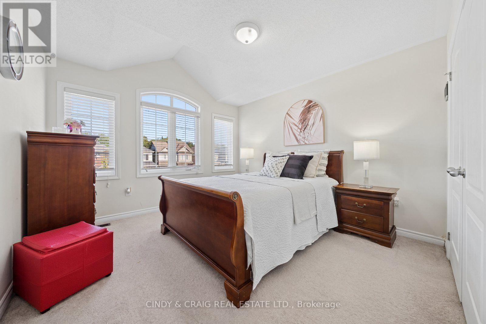 170 Elmer Adams Drive, Clarington (Courtice), Ontario  L1E 0G4 - Photo 11 - E13822428