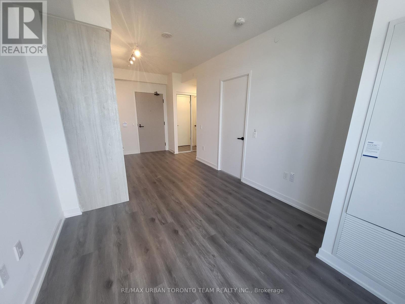 3310 - 225 Commerce St Street, Vaughan, Ontario  L4K 0P9 - Photo 2 - N13822320