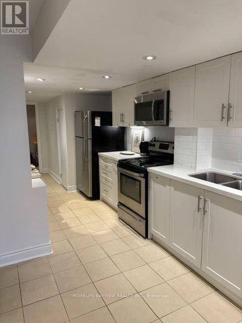 W/o Basement - 21 Bristlewood Crescent, Vaughan (Patterson), Ontario  L4J 9K7 - Photo 6 - N13822342