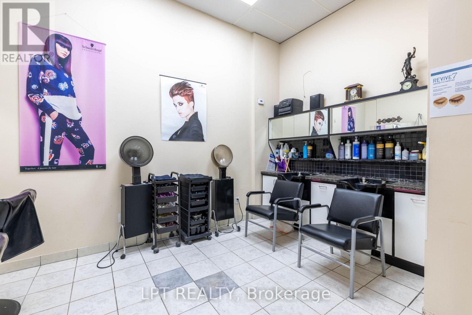 3 - 15461 Yonge Street, Aurora, Ontario  L4G 1P3 - Photo 9 - N13822378