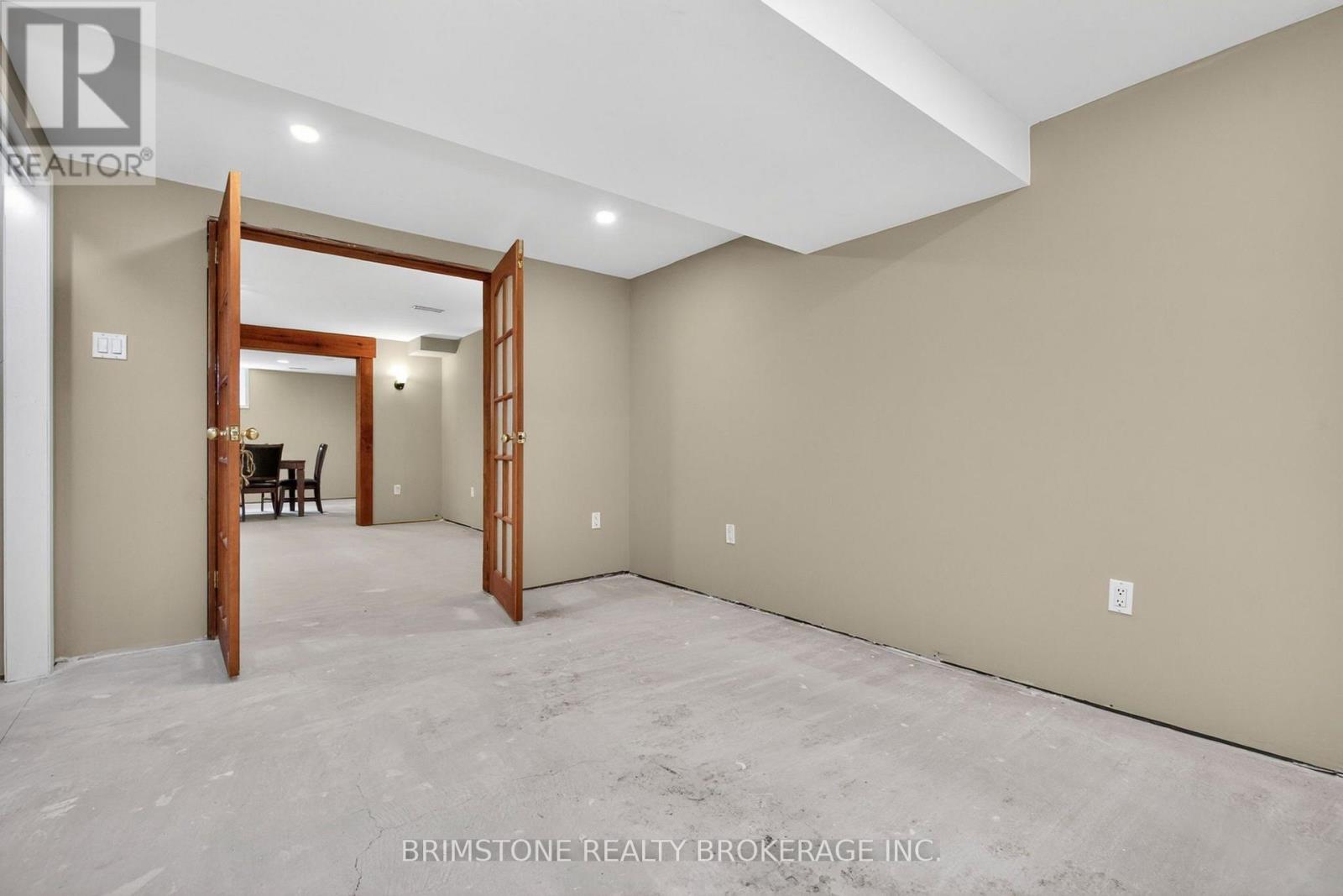 9 Holly Meadow Road, Barrie (Holly), Ontario  L4N 8S1 - Photo 33 - S13822426