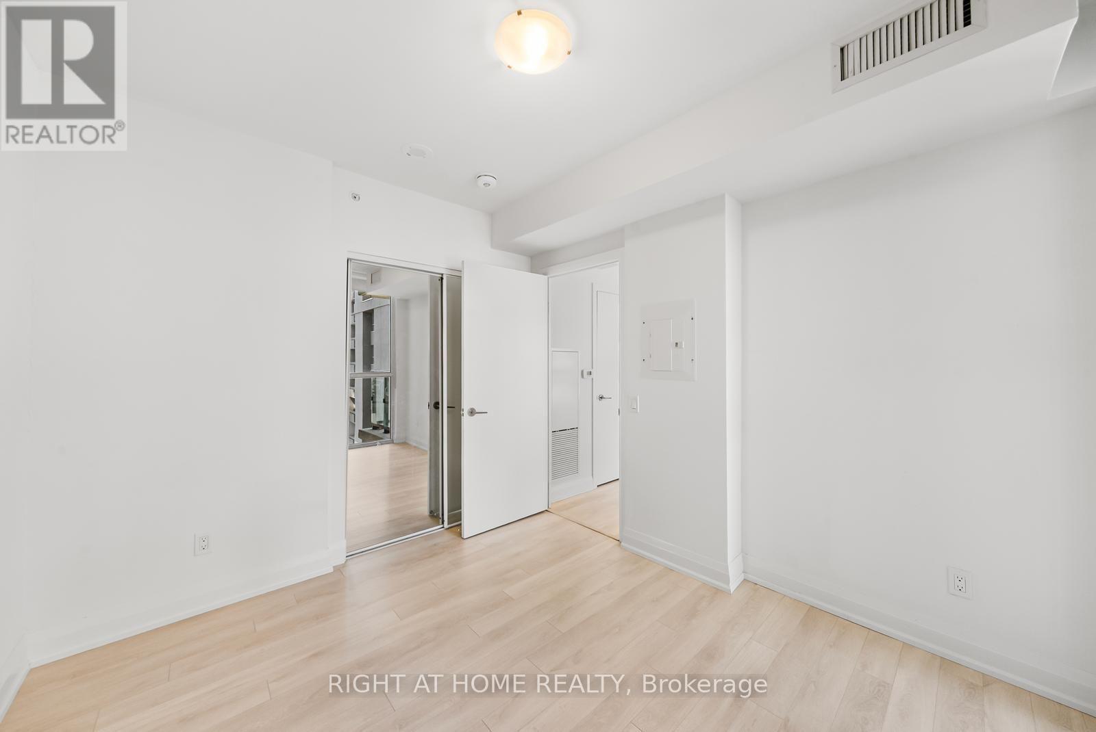 1511 - 1461 Lawrence Avenue, Toronto (Brookhaven-Amesbury), Ontario  M6L 0A6 - Photo 13 - W13822366