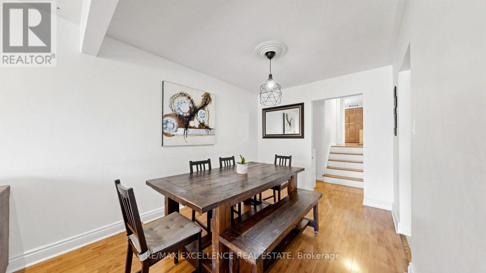 28 Glenvale Boulevard, Brampton (Northgate), Ontario  L6S 1J1 - Photo 11 - W13822376