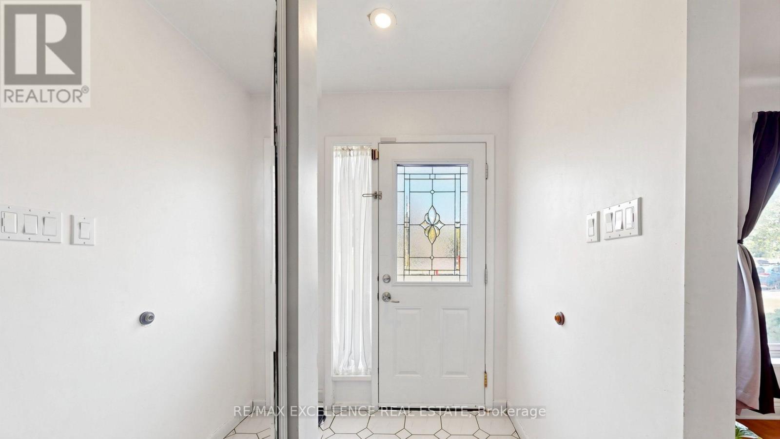 28 Glenvale Boulevard, Brampton (Northgate), Ontario  L6S 1J1 - Photo 31 - W13822376