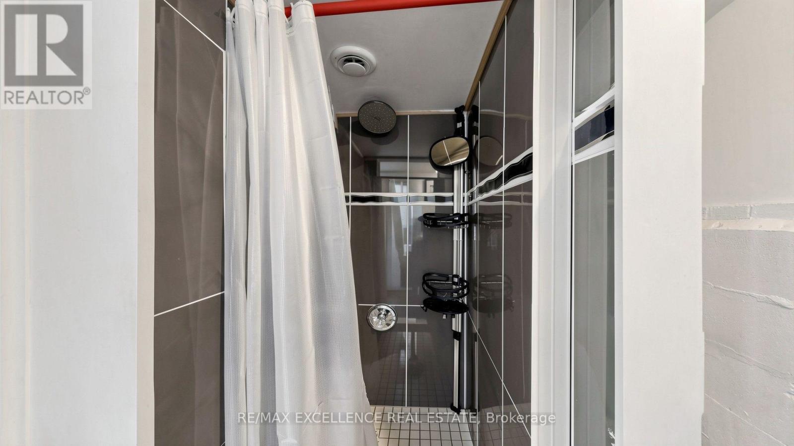 28 Glenvale Boulevard, Brampton (Northgate), Ontario  L6S 1J1 - Photo 43 - W13822376