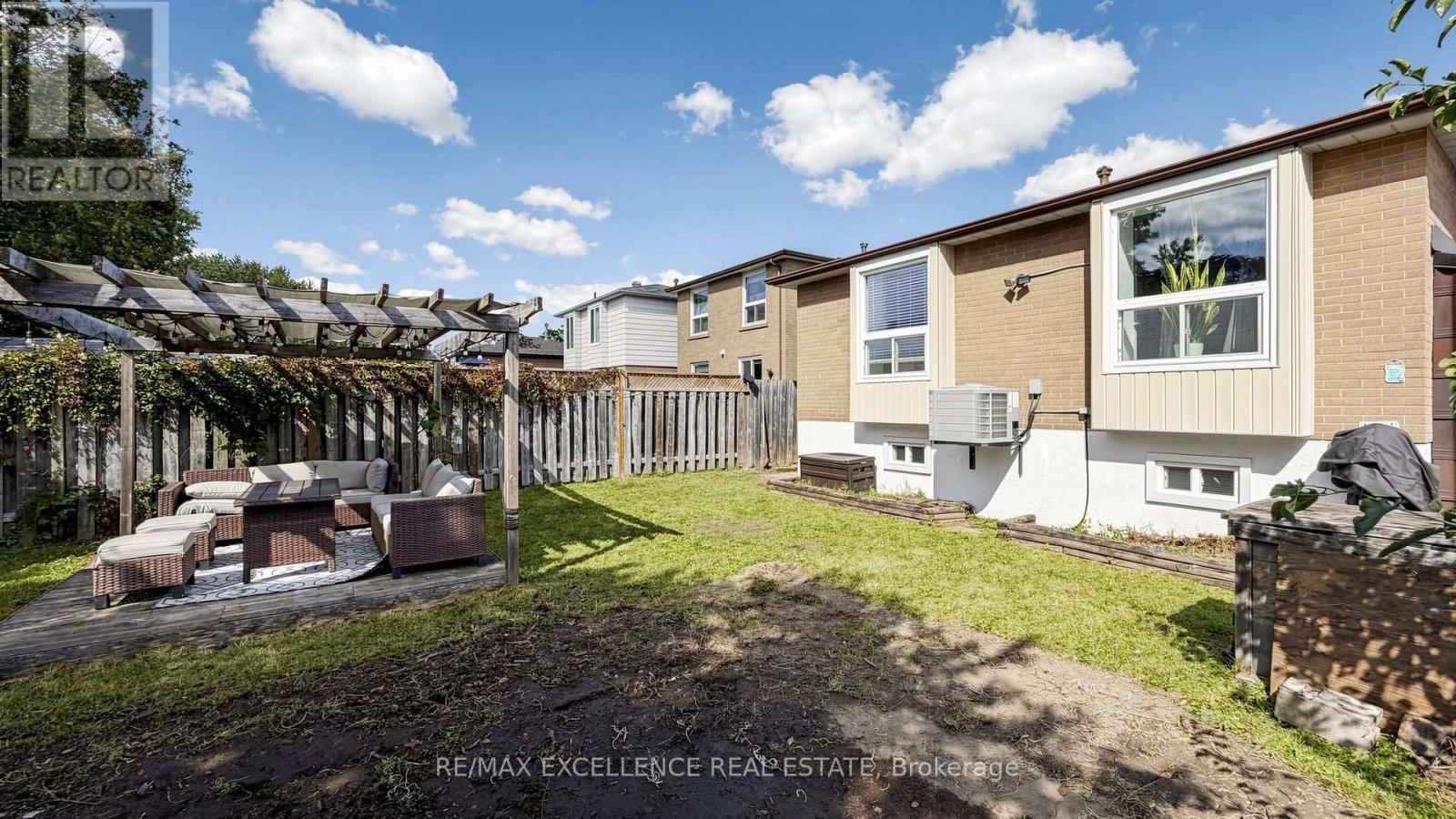 28 Glenvale Boulevard, Brampton (Northgate), Ontario  L6S 1J1 - Photo 47 - W13822376