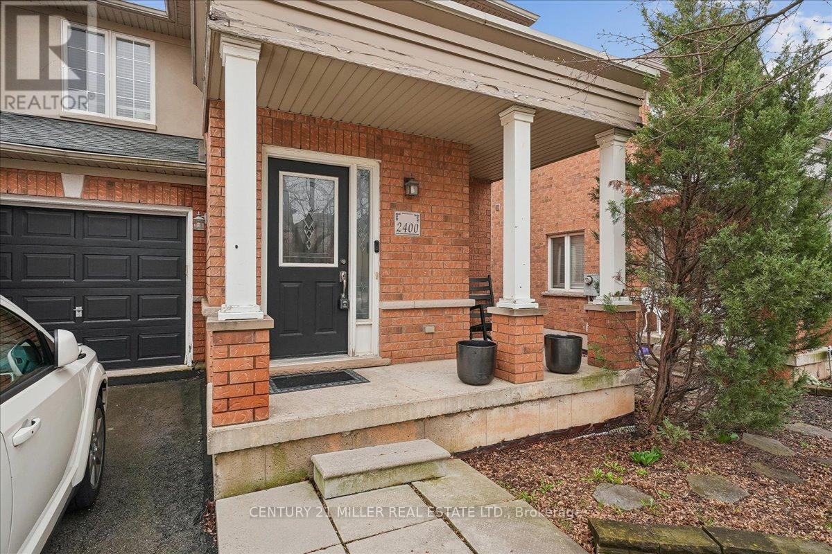 2400 Sequoia Way, Oakville (Wm Westmount), Ontario  L6M 4Z7 - Photo 2 - W13822386