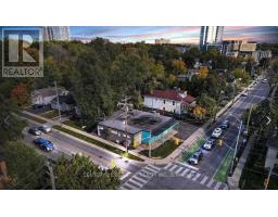 3 - 44 CENTRE STREET N, Brampton, Ontario