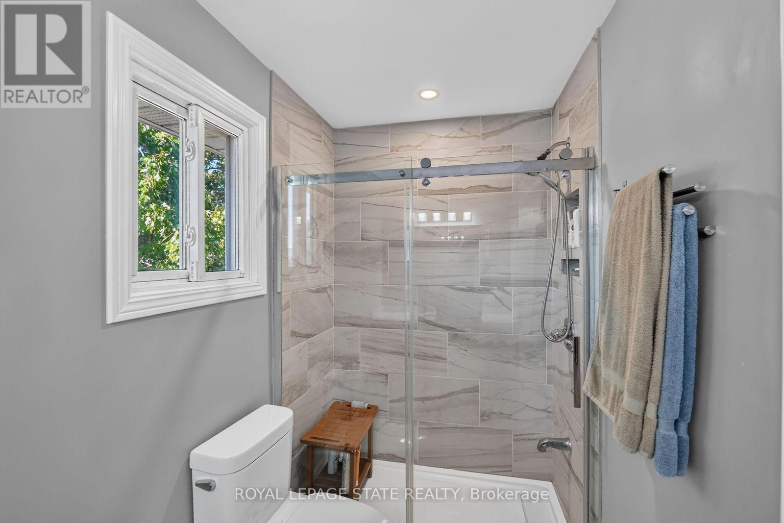 31 Princess Boulevard, Grimsby (Grimsby Beach), Ontario  L3M 5A8 - Photo 29 - X13822410