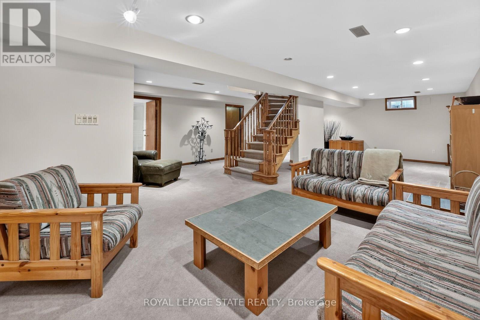31 Princess Boulevard, Grimsby (Grimsby Beach), Ontario  L3M 5A8 - Photo 43 - X13822410