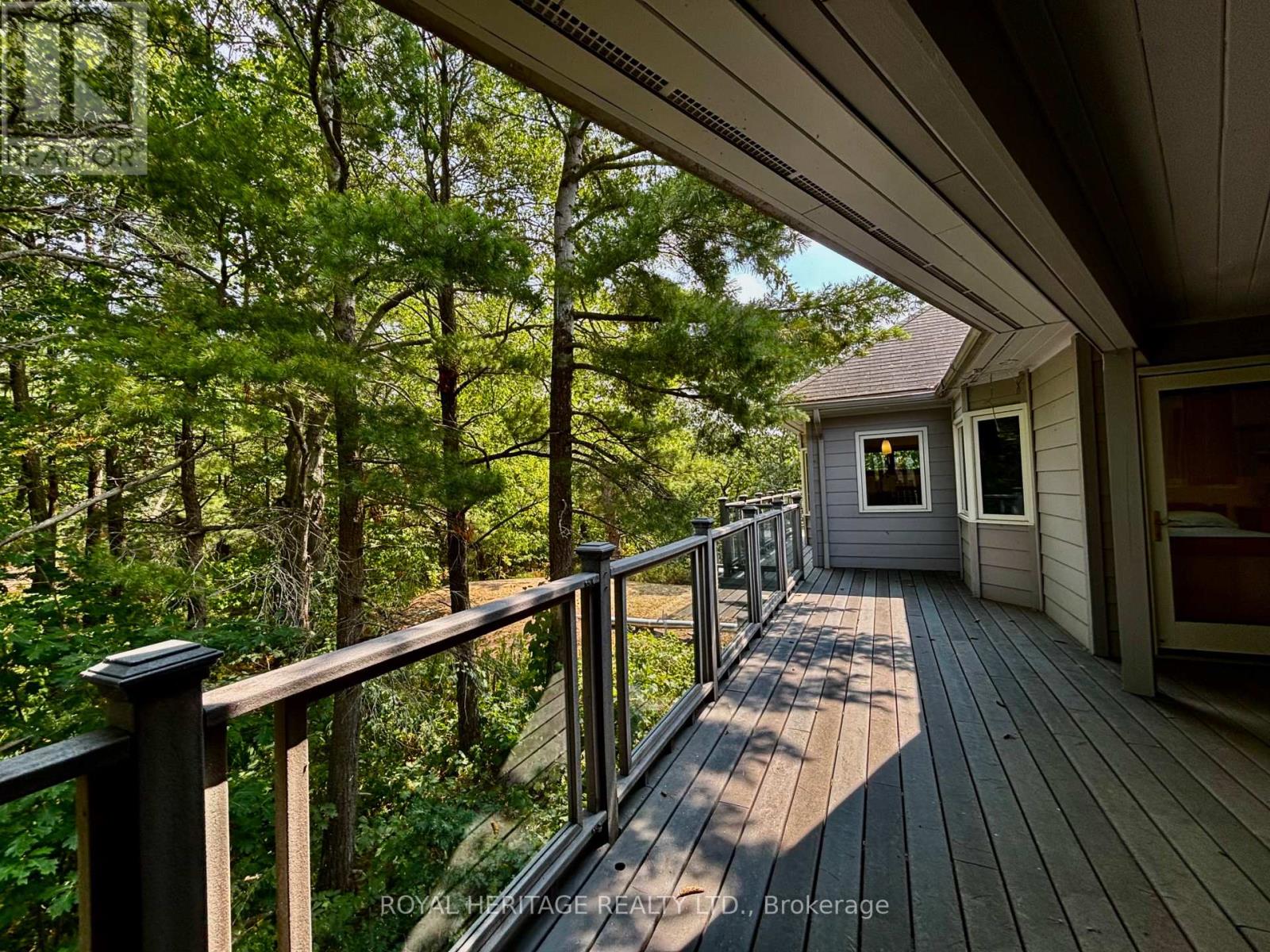 7224 Island 630 Georgian Bay, Georgian Bay, Ontario  P0E 1E0 - Photo 10 - X12340972