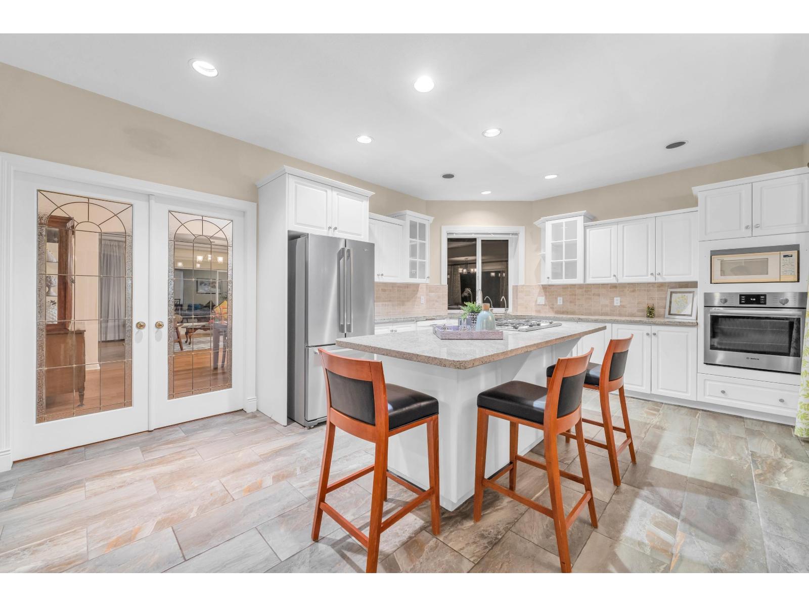 14455 30a Avenue, Surrey, British Columbia  V4P 1P8 - Photo 13 - R3168699